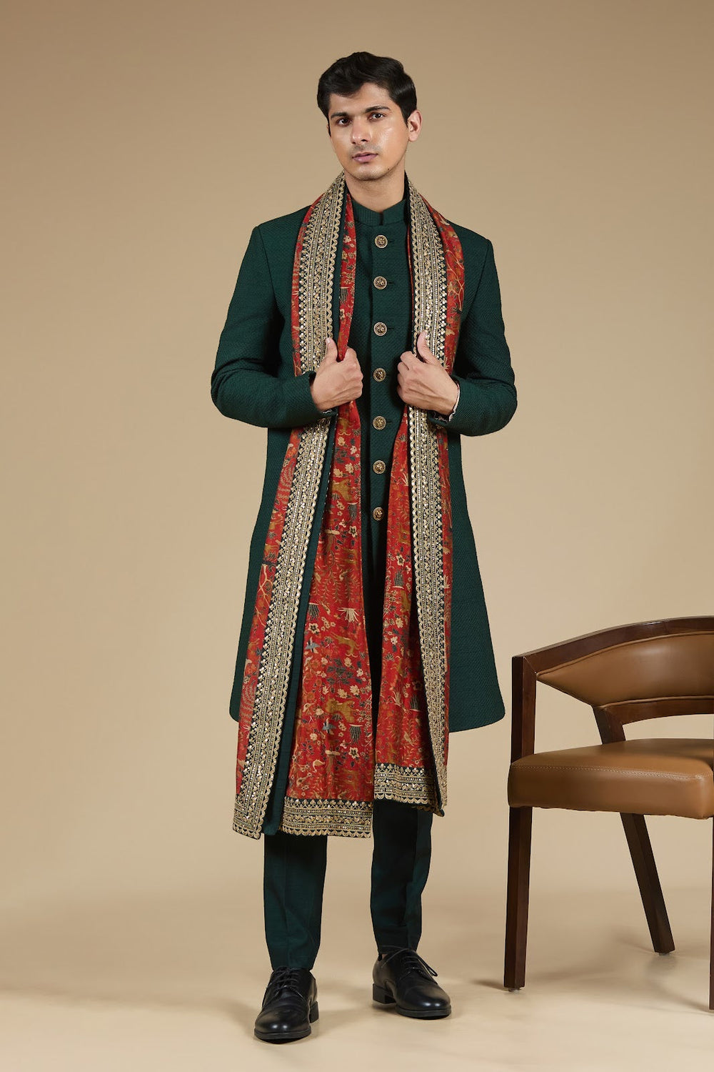 Regal Oath Kurta Set with Shawl