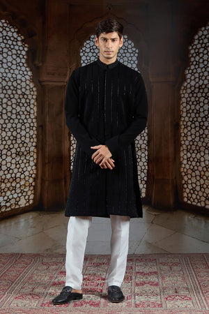 Noir Syntax Kurta Set