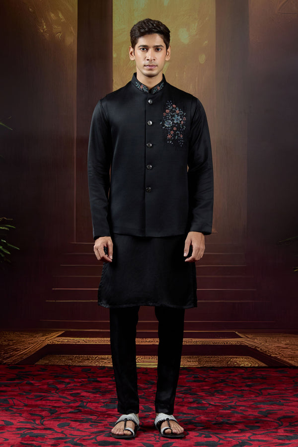 Noir Dynasty  Silk Bundi Set with Cutdana & Pearl Embellishments