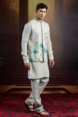 Pearl Whisper Linen Bundi Set with Sequins & Thread Embellishment