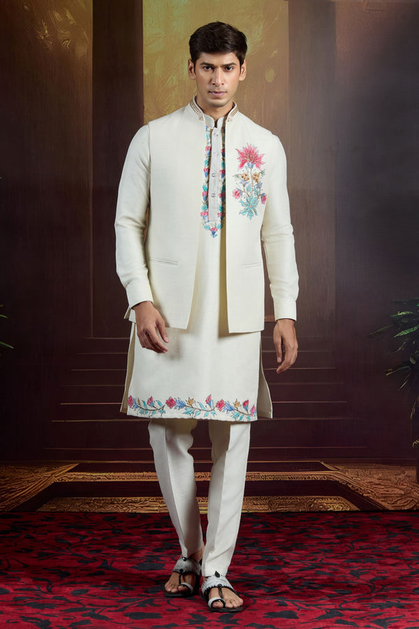 Regal Bloom Ivory Bundi Set