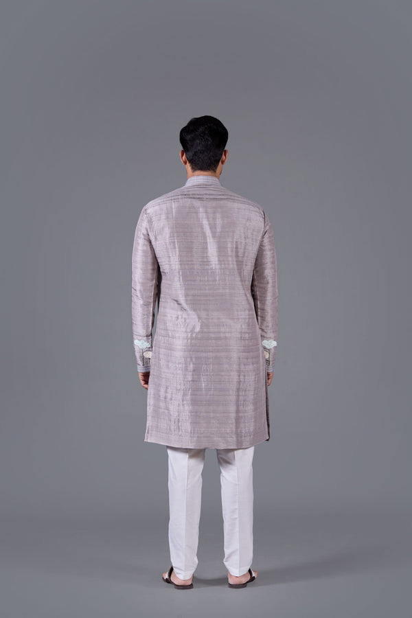 Mehfil-e-Aab Kurta