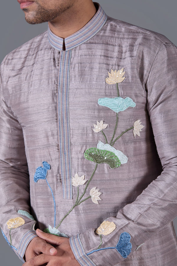 Mehfil-e-Aab Kurta