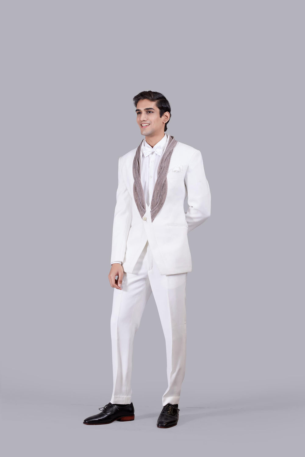 WHITE BOOMARIYO CUTDANA WORK SUIT