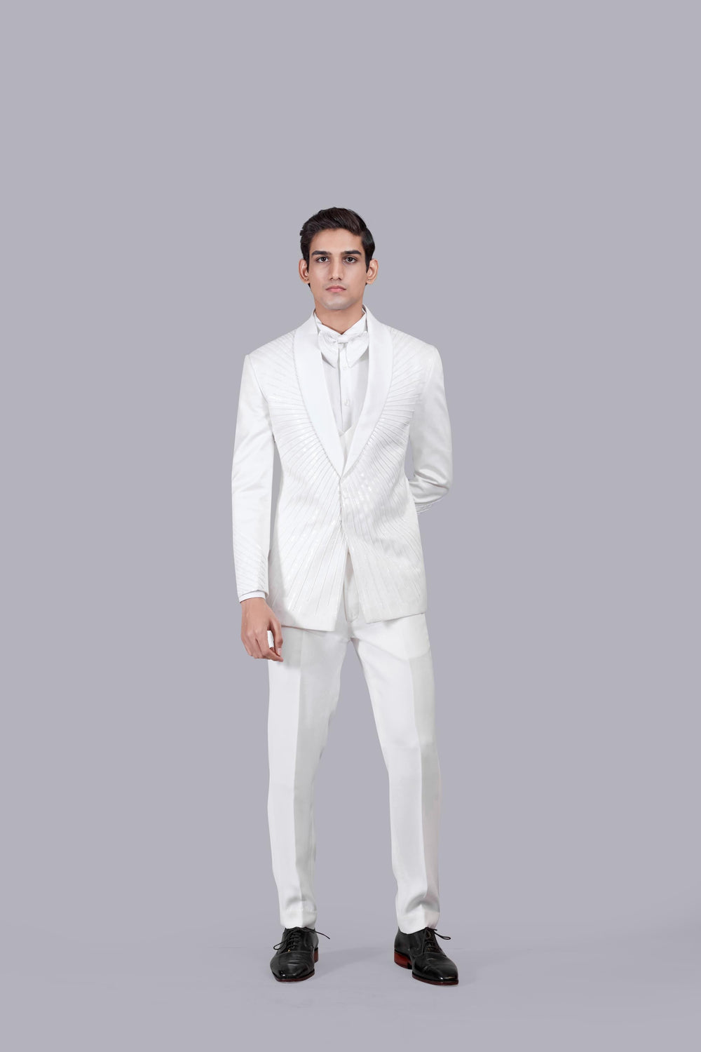 WHITE BOOMARIYO TAPPING WORK SUIT
