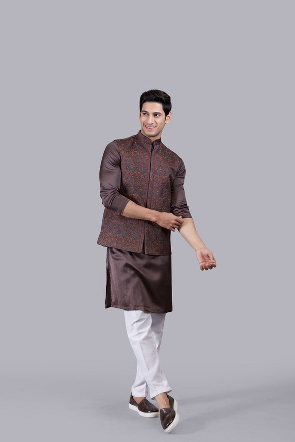 BROWN SATIN SILK THREAD WORK BUNDI SET