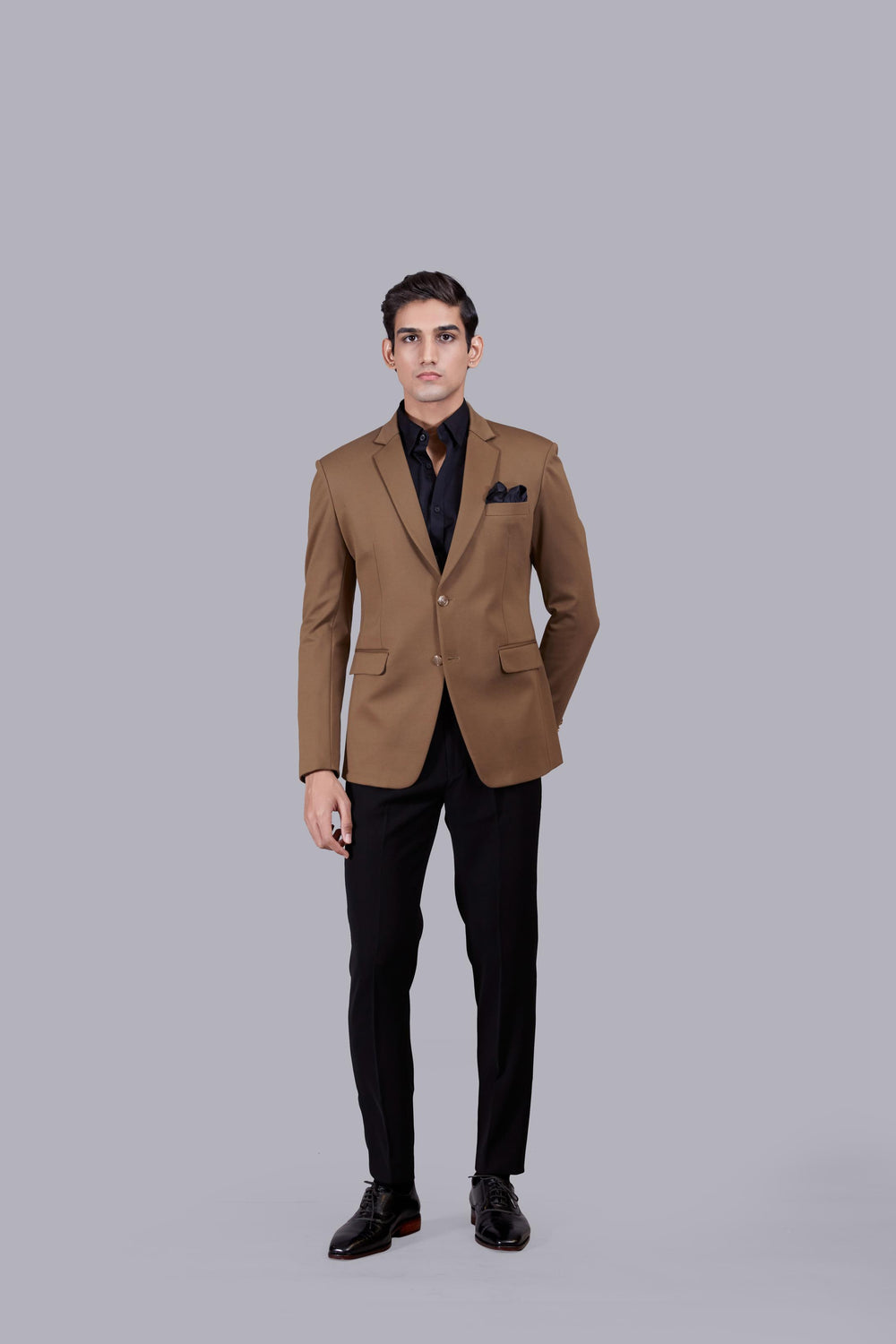 BROWN KNITTED LYCRA PLAIN BLAZER